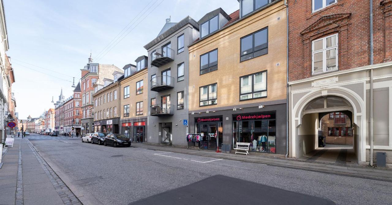 Aday - Apartment Suite 4 Aalborg Center Kültér fotó